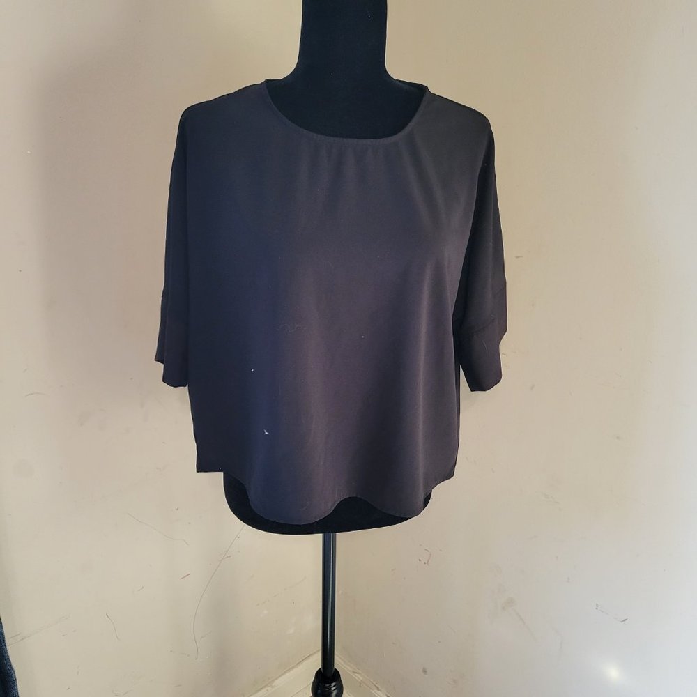 Forever 21 Black Satin Mid Sleeve Top
